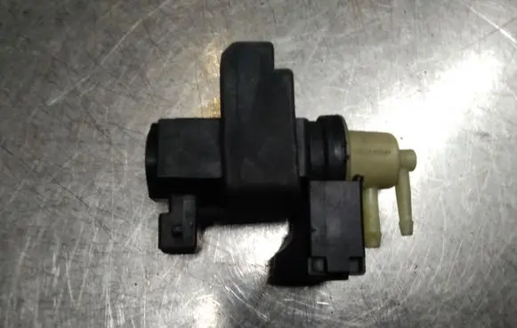 Renault Laguna II Turbo solenoid valve 8200486264