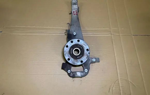 Porsche Cayenne (92A) Front wheel hub 7P0407245A 7P0407245