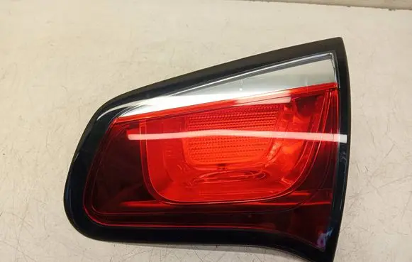 Citroen C3 Tailgate rear/tail lights L90029512 9803934280