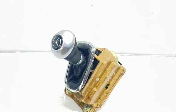 Mercedes-Benz CLK A209 C209 Gear shifter/selector A2032678524