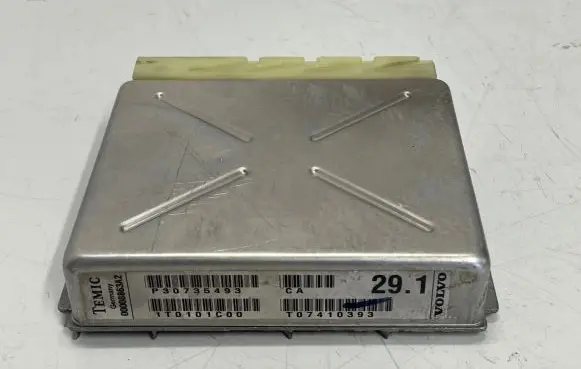 Volvo S60 Engine control unit/module P30735493 1T0101C00 T07410393