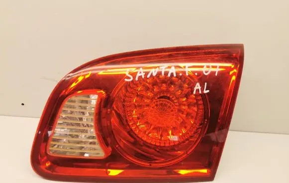 Hyundai Santa Fe Tailgate rear/tail lights 924062B000