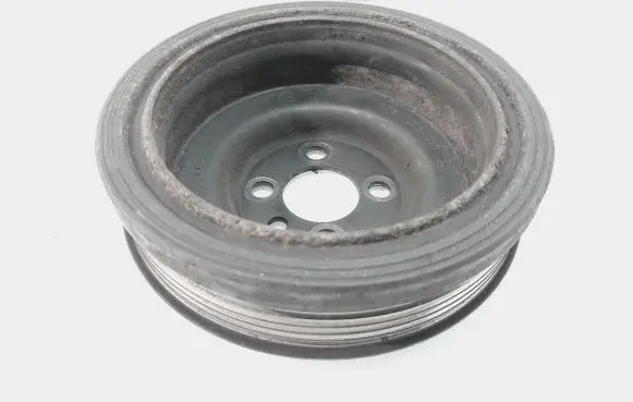 Volkswagen PASSAT B7 Crankshaft pulley 038105243M