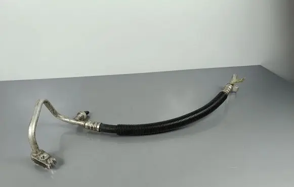 Jeep Grand Cherokee Air conditioning (A/C) pipe/hose 68217222AB