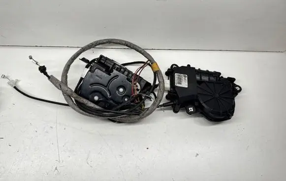 BMW 7 F01 F02 F03 F04 Tailgate/trunk/boot lift motor 51247191213 2C3870106 5124719121311
