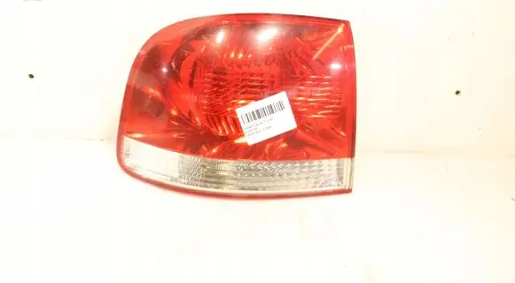 Volkswagen Touareg I Rear/tail lights 7L6945095K