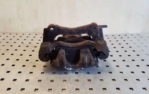 Toyota Corolla Verso AR10 Front brake caliper