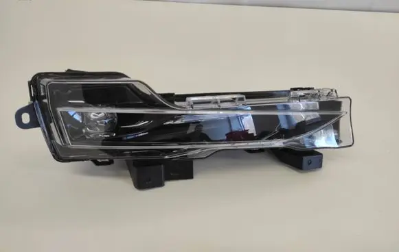 Tesla Model 3 Front fog light 162479800A DC522268A00293