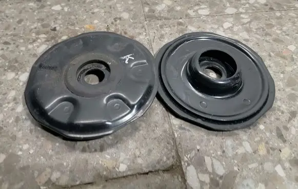 Lexus NX Coil spring/strut mount 5220342020