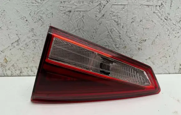 Seat Arona Tailgate rear/tail lights 6F9945308D RE2895000101 RE28950001