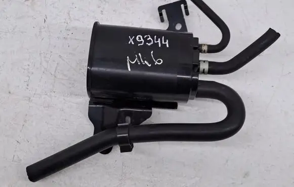 Mazda CX-30 Active carbon filter fuel vapour canister 