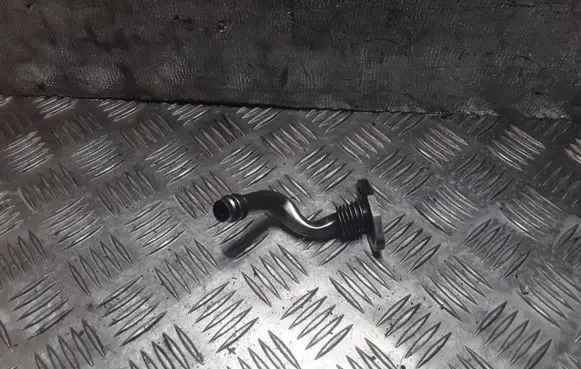 Audi A3 S3 8P Turbo turbocharger oiling pipe/hose 03G145736F