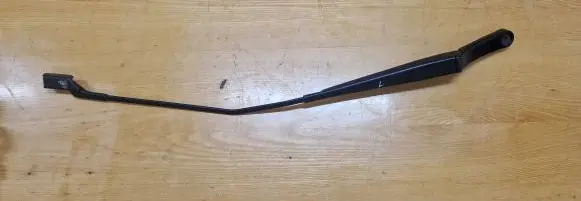 Volkswagen Caddy Front wiper blade arm 2K1955410A 470774560