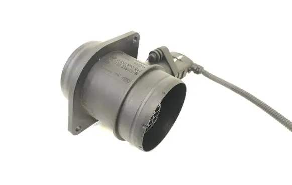 Volkswagen Golf V Mass air flow meter 038905461B 0281002531