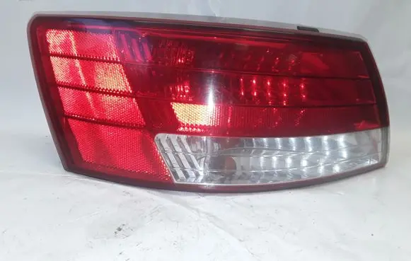Hyundai Sonata Rear/tail lights 60215B NOTCODE