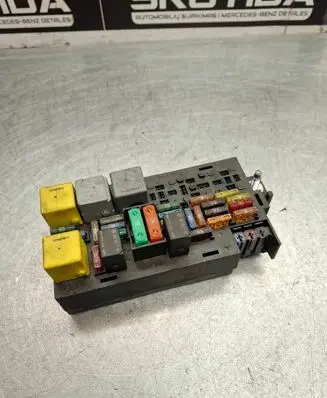 Mercedes-Benz ML W164 Fuse module A1645400672
