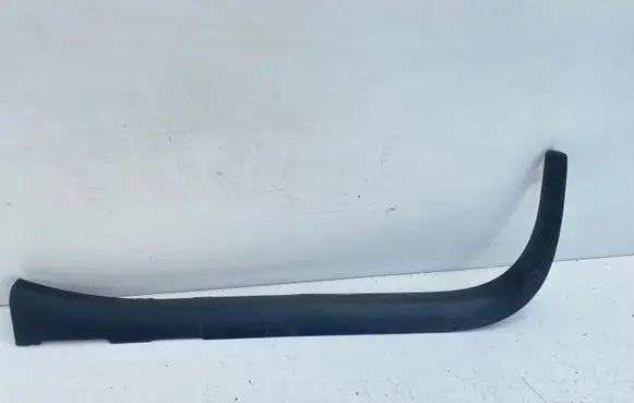 Toyota Avensis T220 Front sill trim cover 67914450