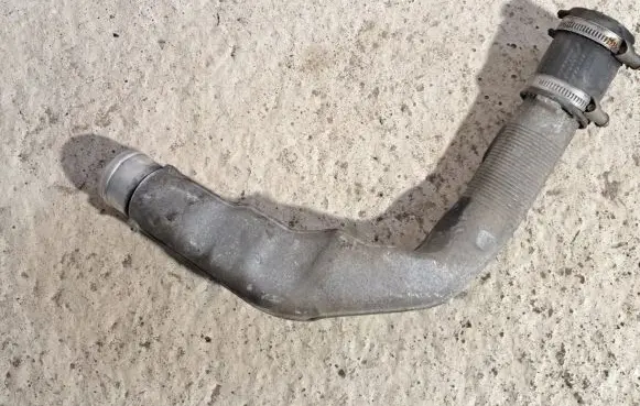 Nissan Qashqai Intercooler hose/pipe