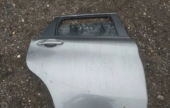 Nissan Note (E12) Rear door PILKOS