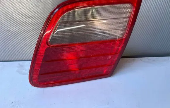Mercedes-Benz E W210 Rear/tail lights
