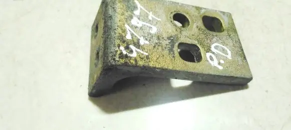 Front door upper hinge