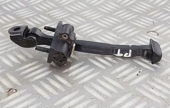 Volvo XC40 Front door check strap stopper 31457263