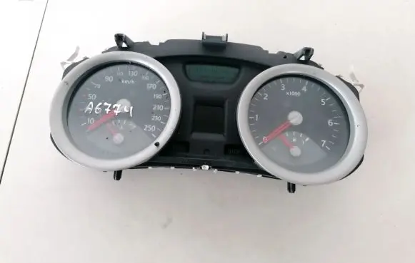 Renault Megane II Speedometer (instrument cluster) 8200306552 35110419