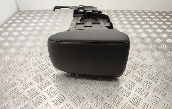 Ford Focus Armrest 1966836XZH