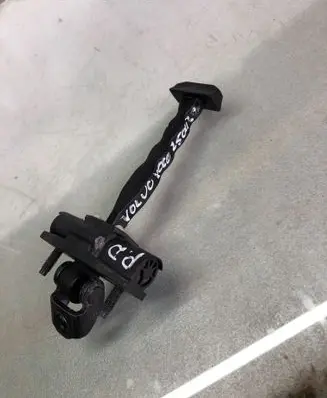 Volvo XC60 Front door check strap stopper 