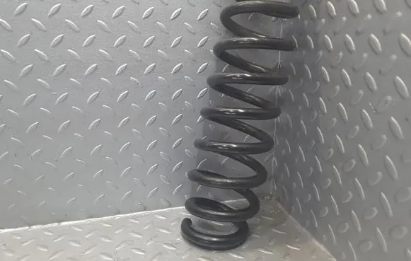 BMW 1 E81 E87 Rear coil spring 6767336 33536767336
