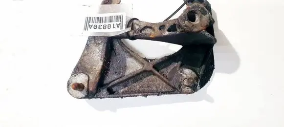 BMW 7 E65 E66 Engine mounting bracket 22116758427 22.11-6758427-02