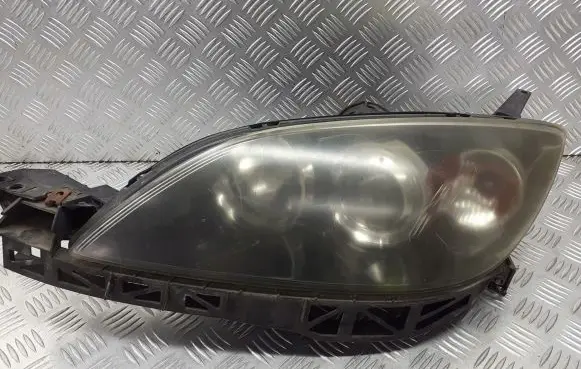 Mazda 3 I Headlight/headlamp P2951