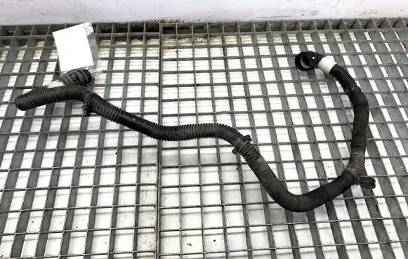 Tesla Model Y Engine coolant pipe/hose 107758500F