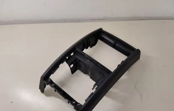 Skoda Superb B6 (3T) Dashboard center trim panel 3T0857289