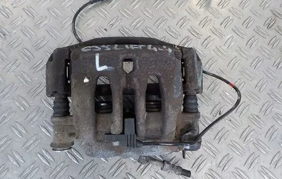 Mercedes-Benz Vito Viano W639 Front brake caliper