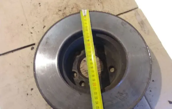 Volkswagen Transporter - Caravelle T4 Front brake disc