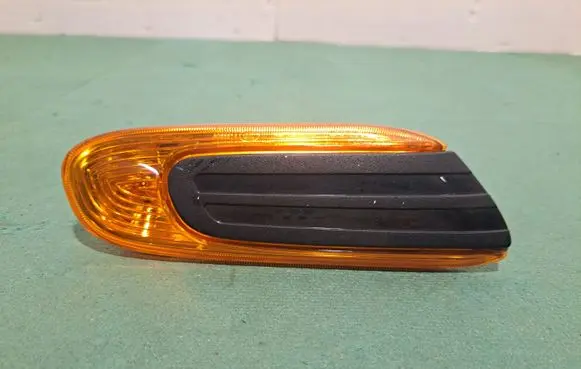 Mini Cooper F57 Front fender indicator light
