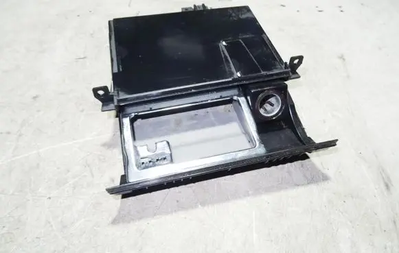 Audi A6 S6 C5 4B Car ashtray 4B0857951F 4B0857951G 4B0857951AK