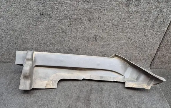 Audi Q7 4M Fender end trim 4M0821170C