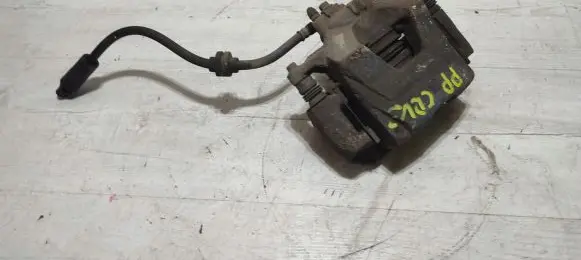 Chevrolet Cruze Front brake caliper 03260923