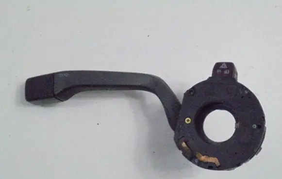 Volkswagen Polo II 86C 2F Wiper turn signal indicator stalk/switch