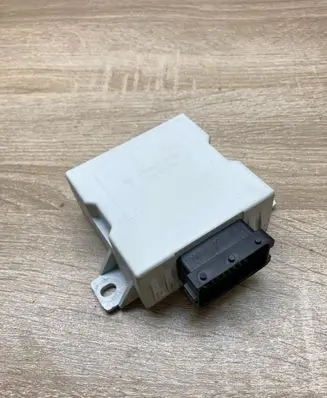 Toyota Corolla E120 E130 Window wiper relay 150696