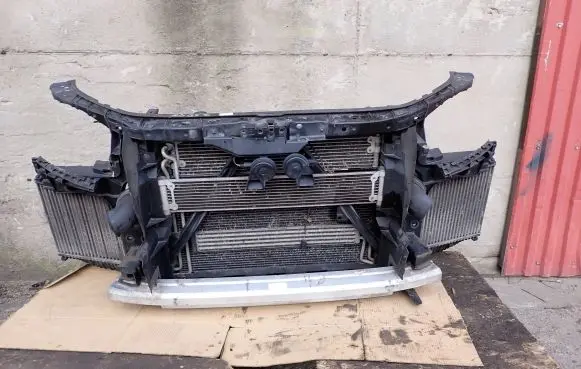 Audi Q7 4L Radiator support slam panel