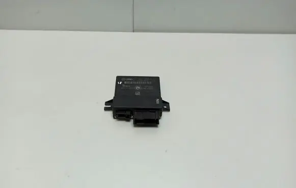 Audi A6 S6 C6 4F Gateway control module 4F0907468B 4F0910468A