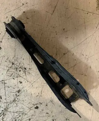 BMW iX3 G08 Rear control arm 6871508