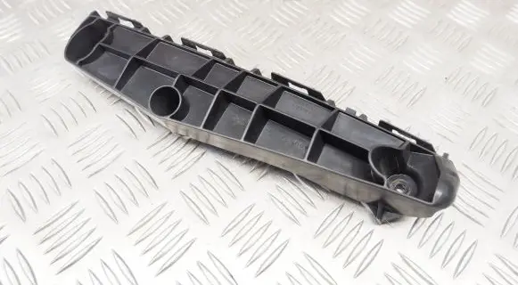 Toyota Prius (XW50) Front bumper mounting bracket 5211547050