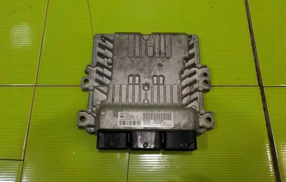 Peugeot 508 Engine control unit/module 9801622880 12AB36