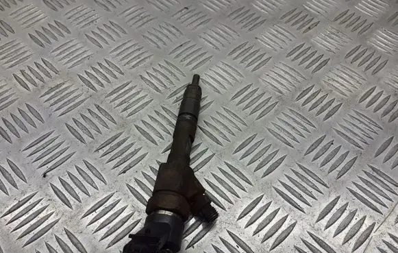 Nissan Primera Fuel injectors set 8200100272