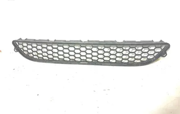 Volvo S60 Front bumper lower grill 30795021