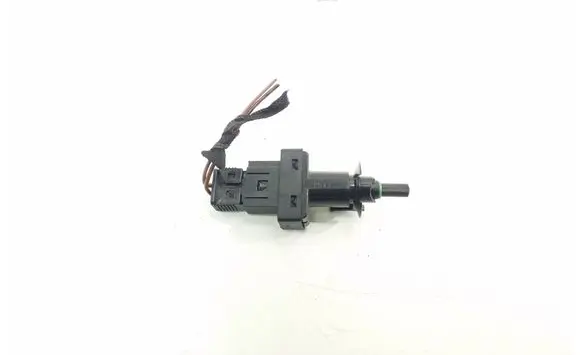Mercedes-Benz CLA C117 X117 W117 Clutch pedal sensor A0065451014